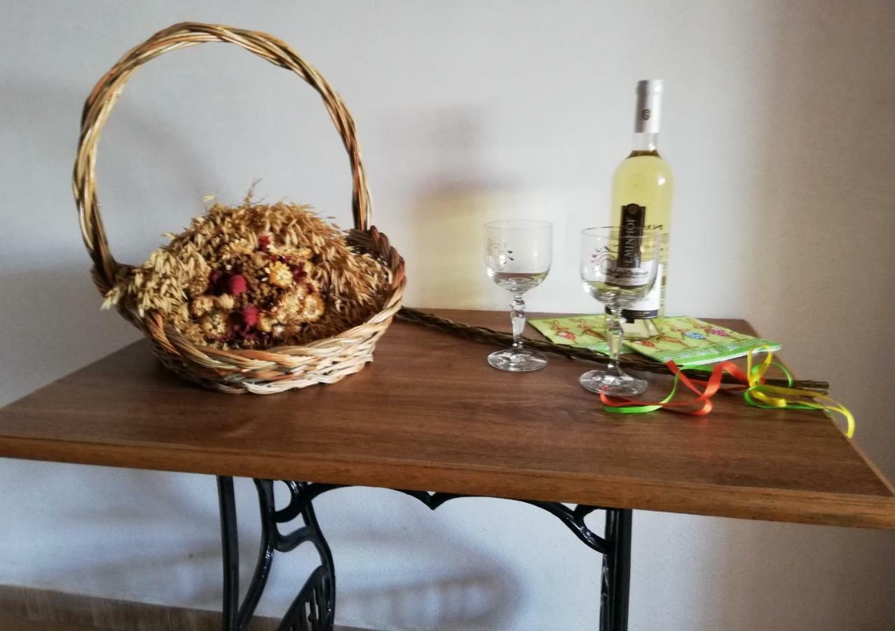Farma Ranch Jelemek Apartman Nebahovy Kültér fotó